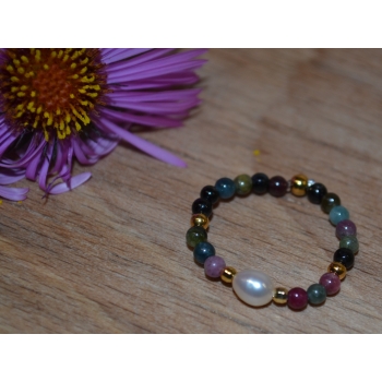 Pierścień z kolorowym turmalinem